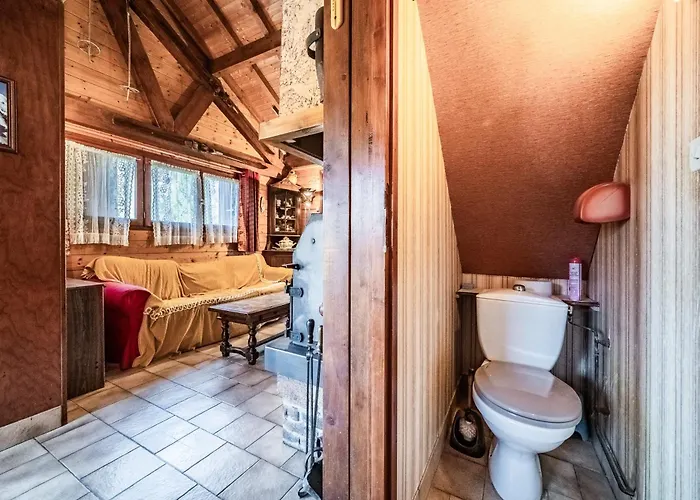 6p Simple - Patchy Chalet